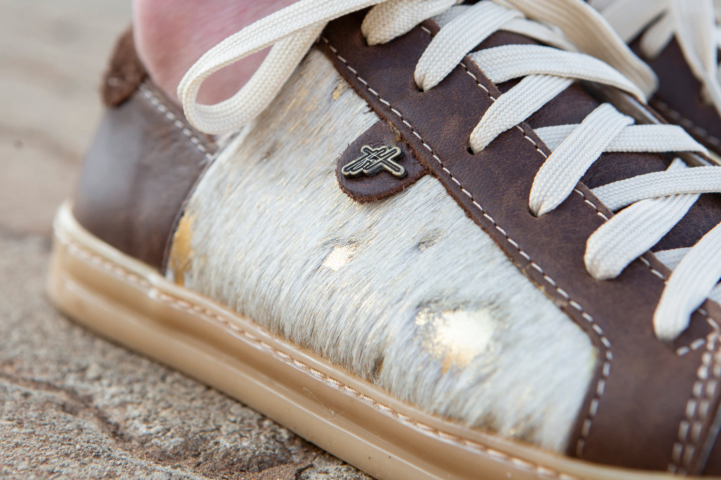 Nienke Sneaker - Golden Truffle