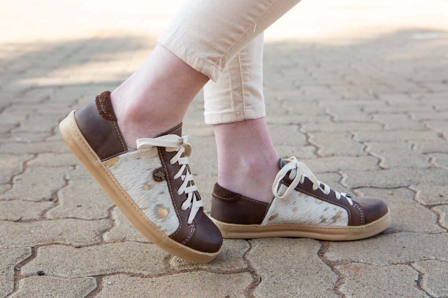 Nienke Sneaker - Golden Truffle