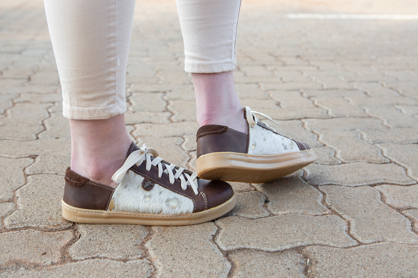 Nienke Sneaker - Golden Truffle