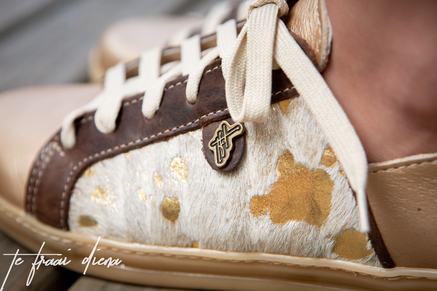 Nienke Sneaker - Gold Rush