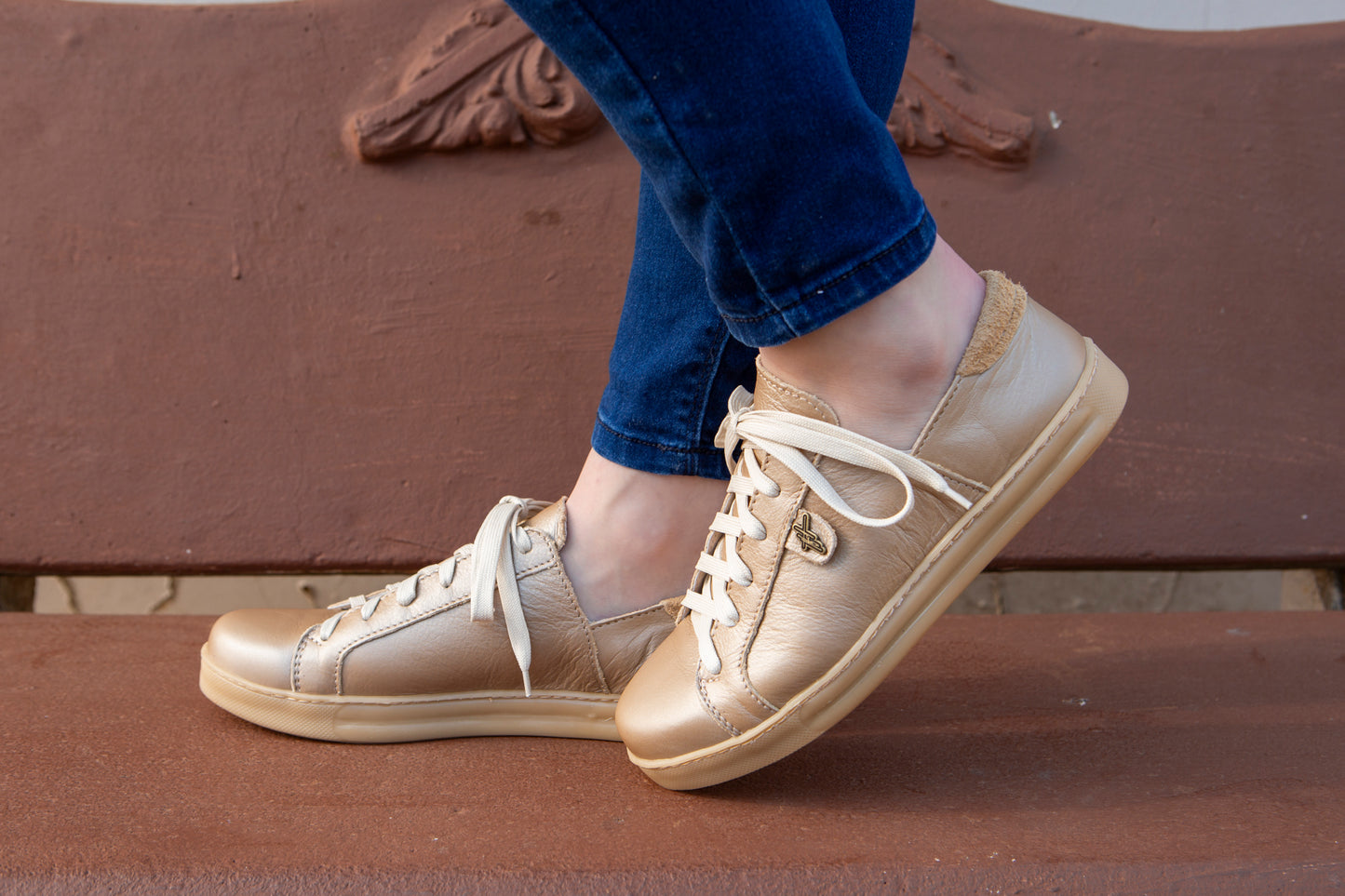 Nienke Sneaker - Metallic Gold