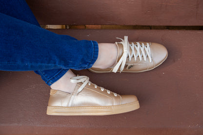 Nienke Sneaker - Metallic Gold