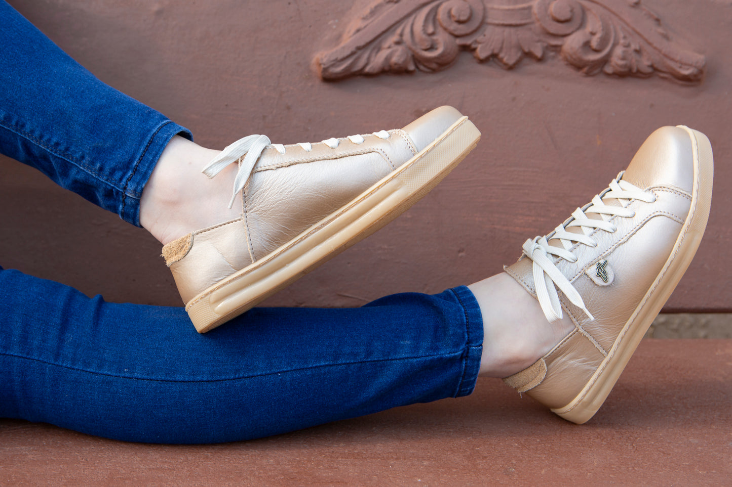 Nienke Sneaker - Metallic Gold