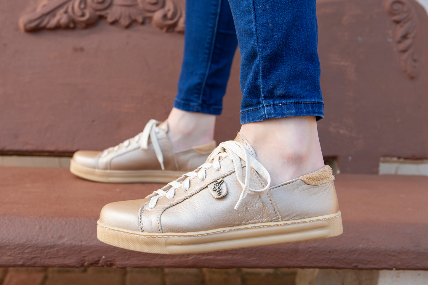Nienke Sneaker - Metallic Gold