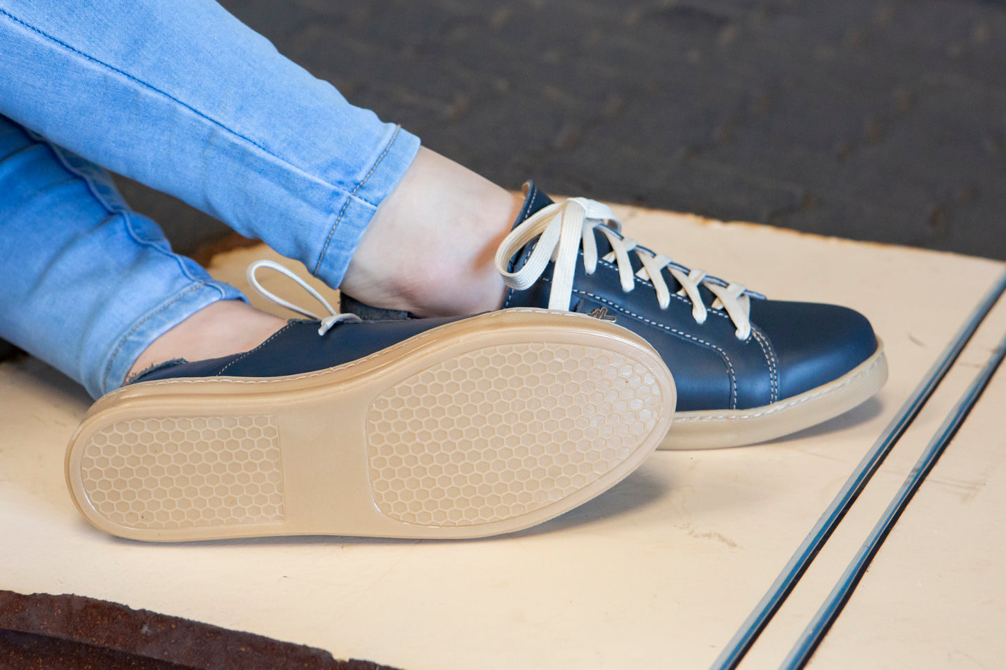Nienke Sneaker - Navy