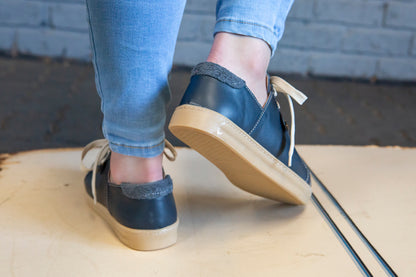 Nienke Sneaker - Navy