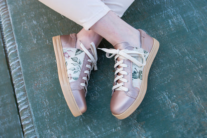 Nienke Sneaker - Blush & Bloom