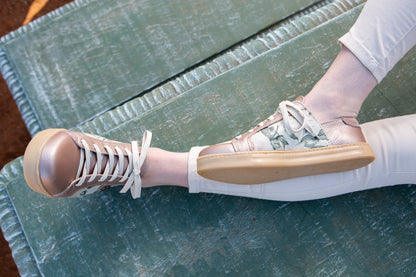 Nienke Sneaker - Blush & Bloom