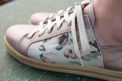Nienke Sneaker - Blush & Bloom