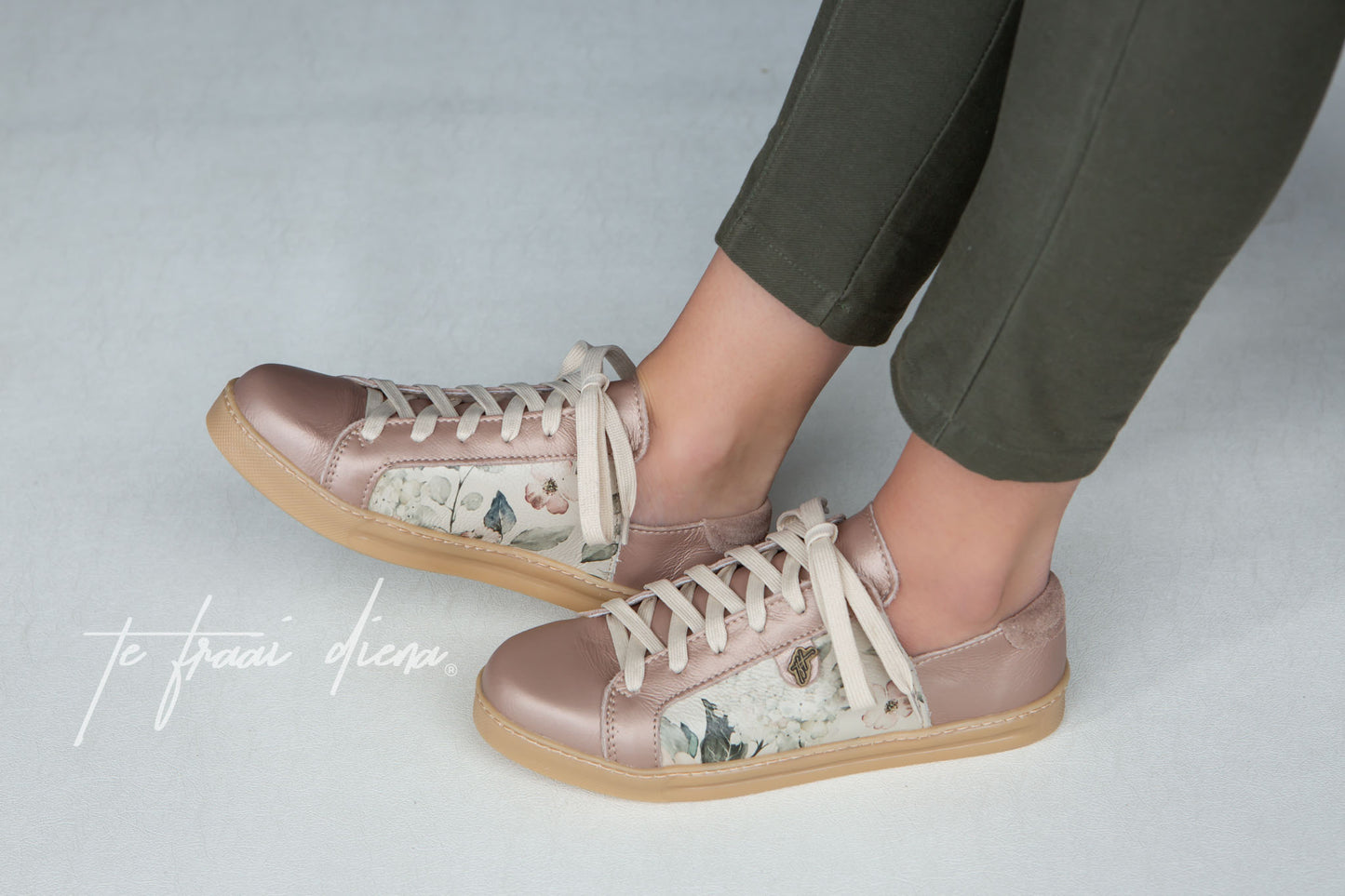 Nienke Sneaker - Pink Rose