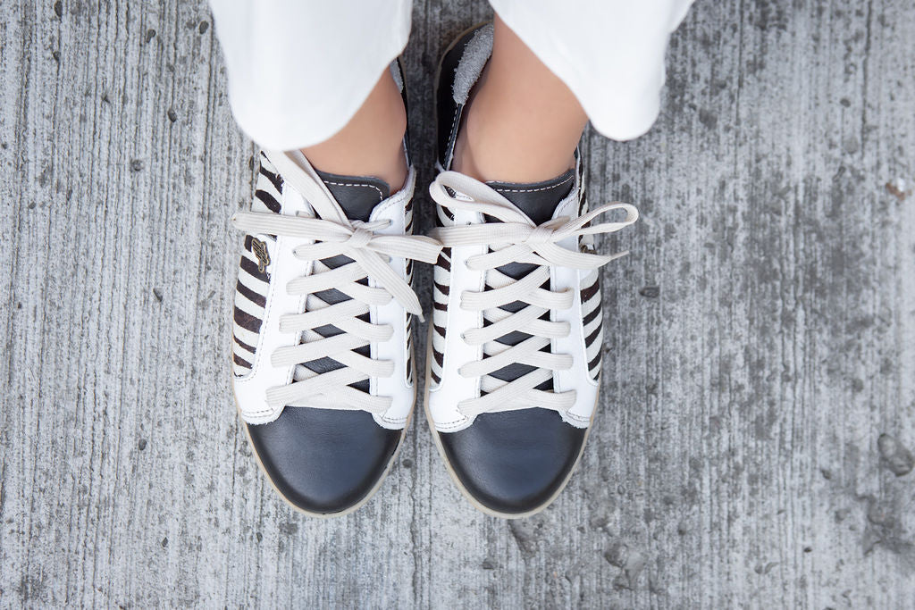 Nienke Sneaker - Liquorice