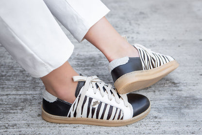 Nienke Sneaker - Liquorice