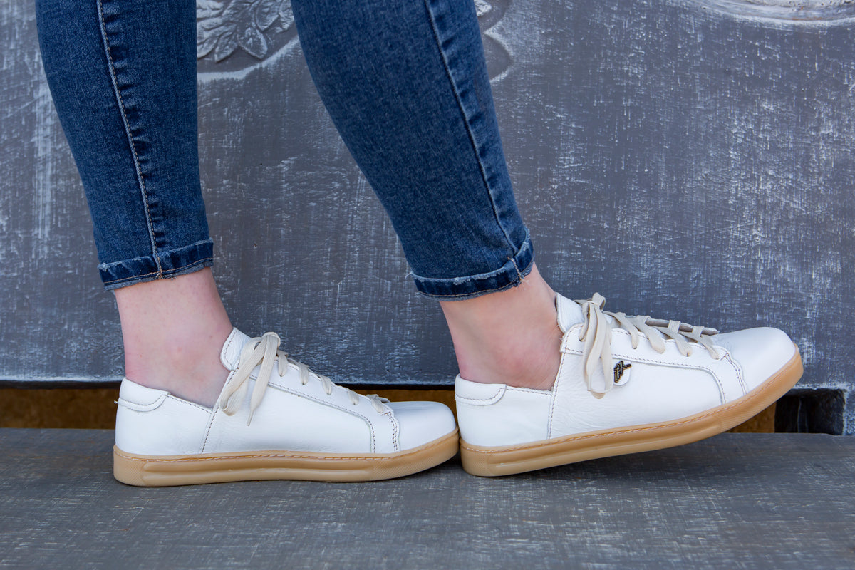 Nienke Sneaker - White