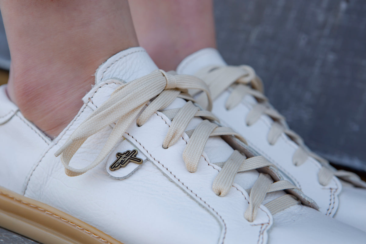 Nienke Sneaker - White