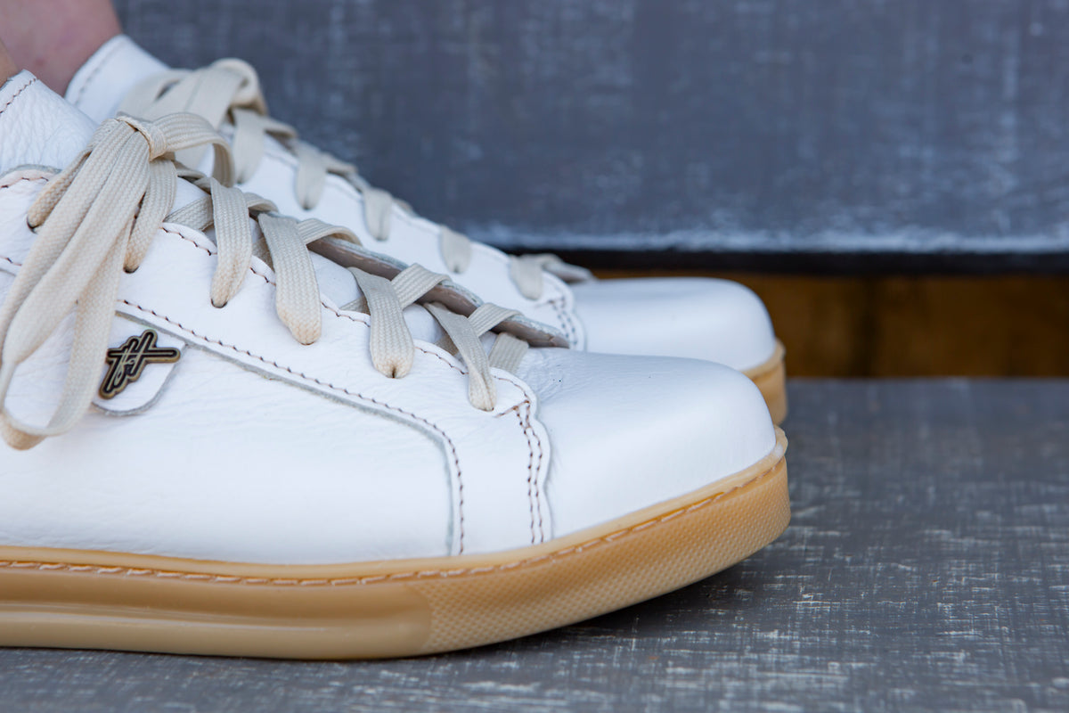 Nienke Sneaker - White