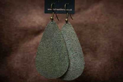 Teardrop - Large
