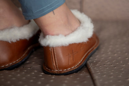 Simone Slipper - Walnut