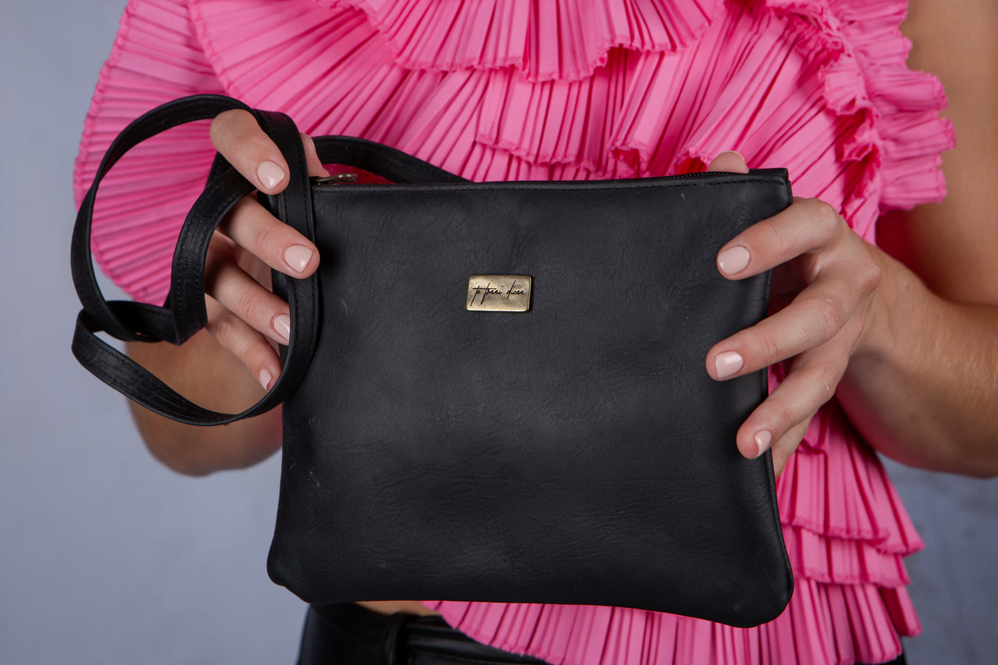 Small Sling Bag - Black
