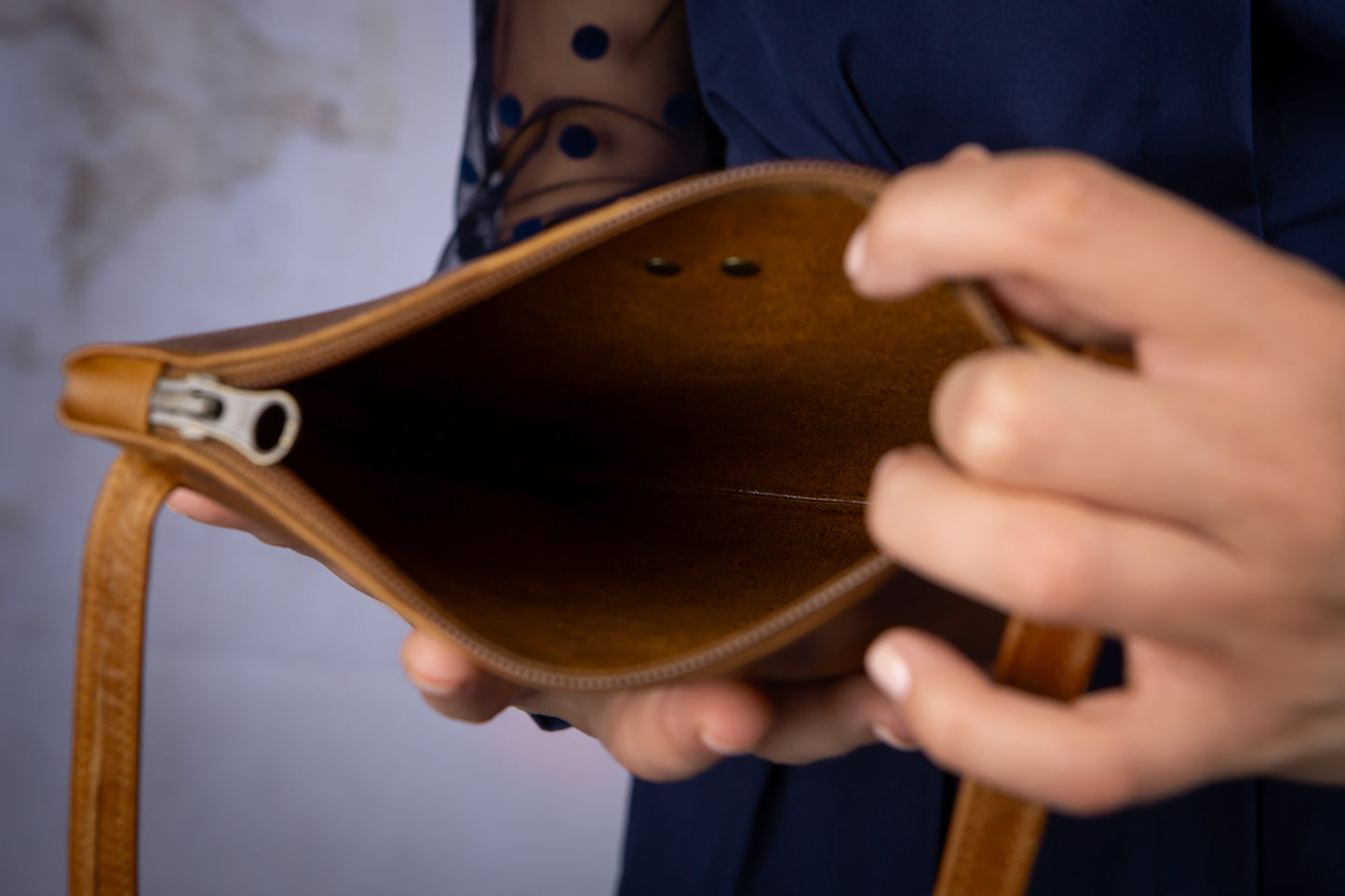Small Sling Bag - Toffee