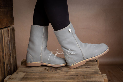 Stella - Stone Grey (End of Range)
