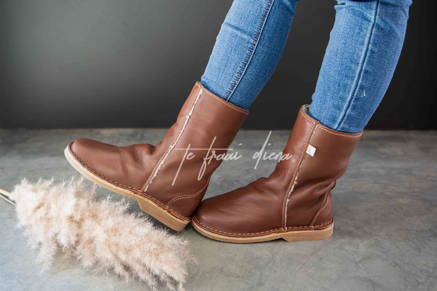 Stella - Texas Tan