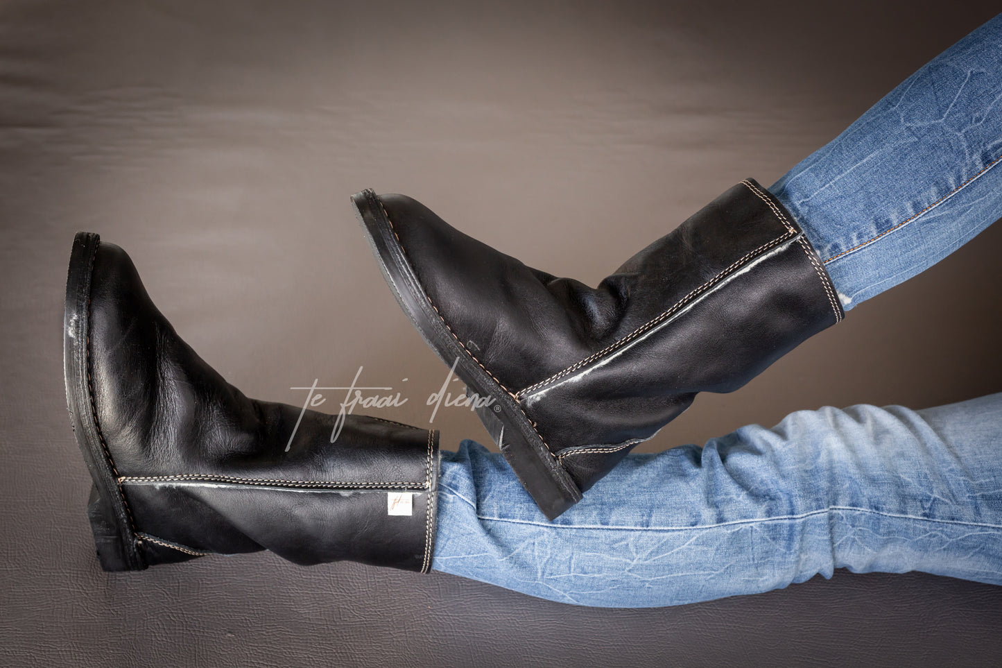 Stella - Black (Black Sole)
