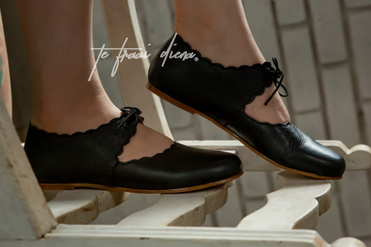 Suna - Black