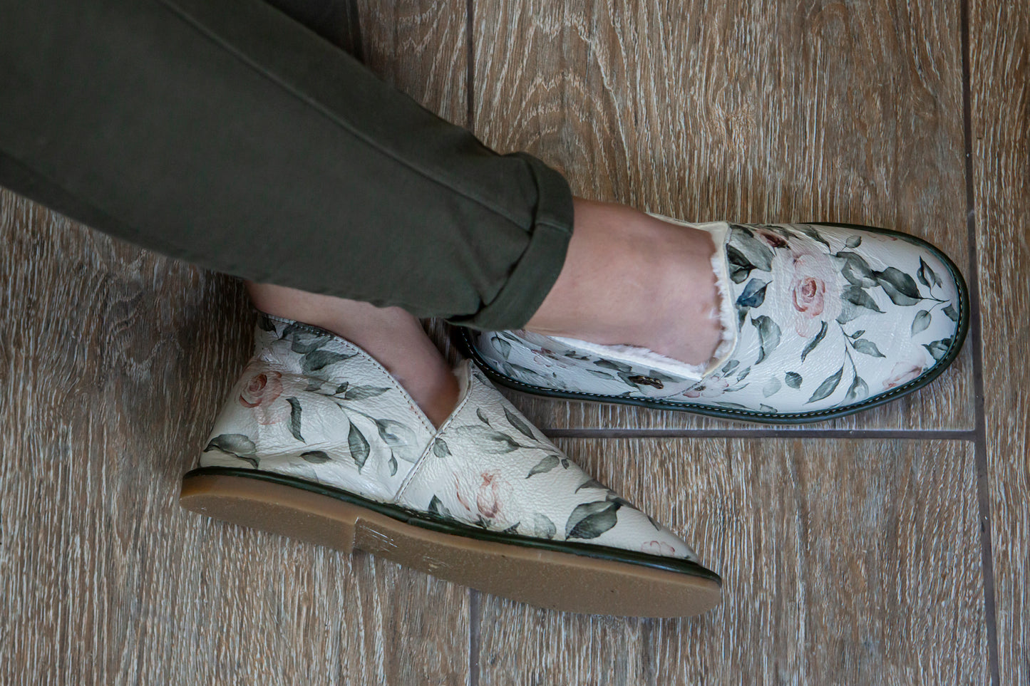 TFD Slipper - Floral (Ltd Edition)