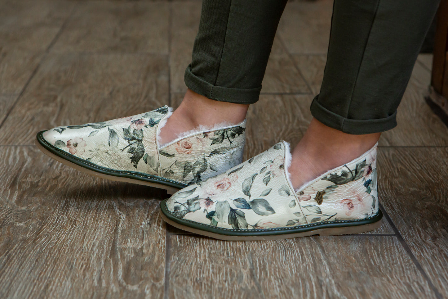 TFD Slipper - Floral (Ltd Edition)