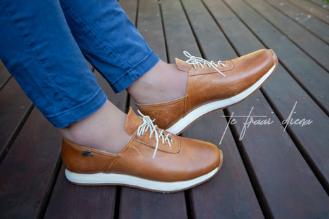 TFD Tekkie - Toffee (End of Range)