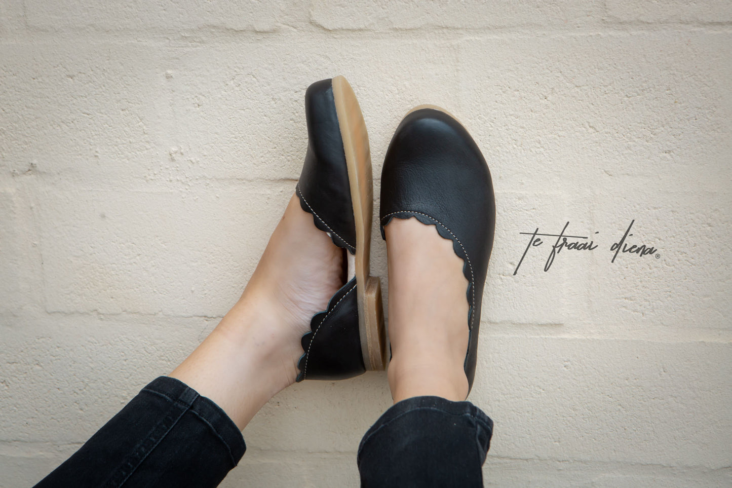Talia - Black