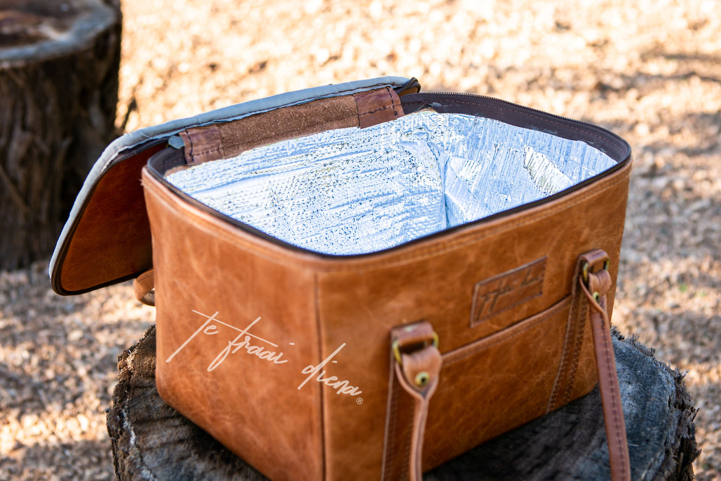 Vanity/Cooler Bag - Vintage Tan