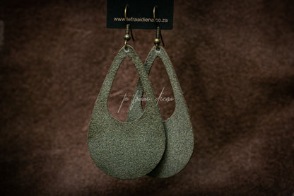 Teardrop - Small Opening
