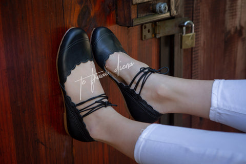 Nadia - Black