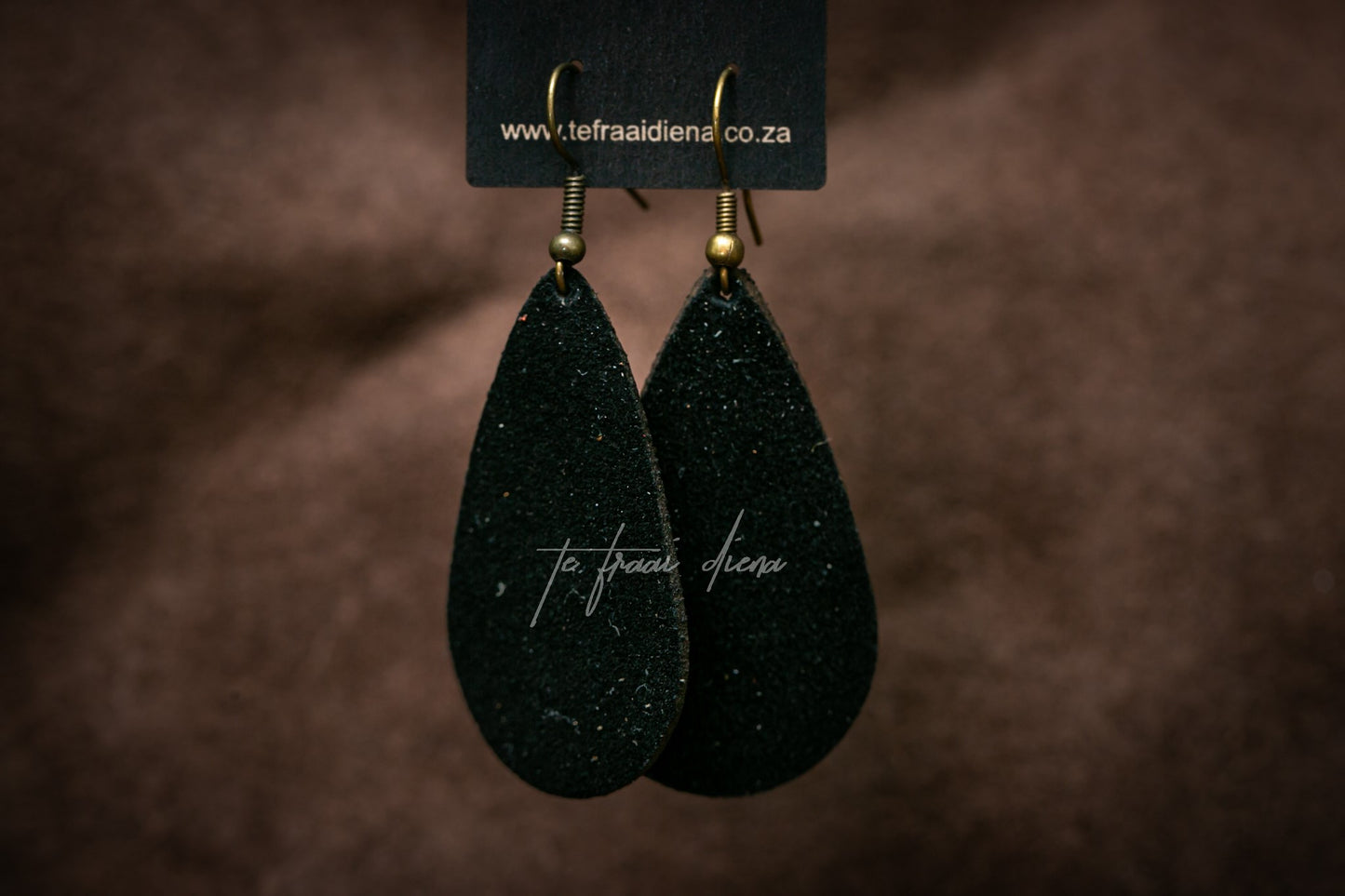 Teardrop - Medium