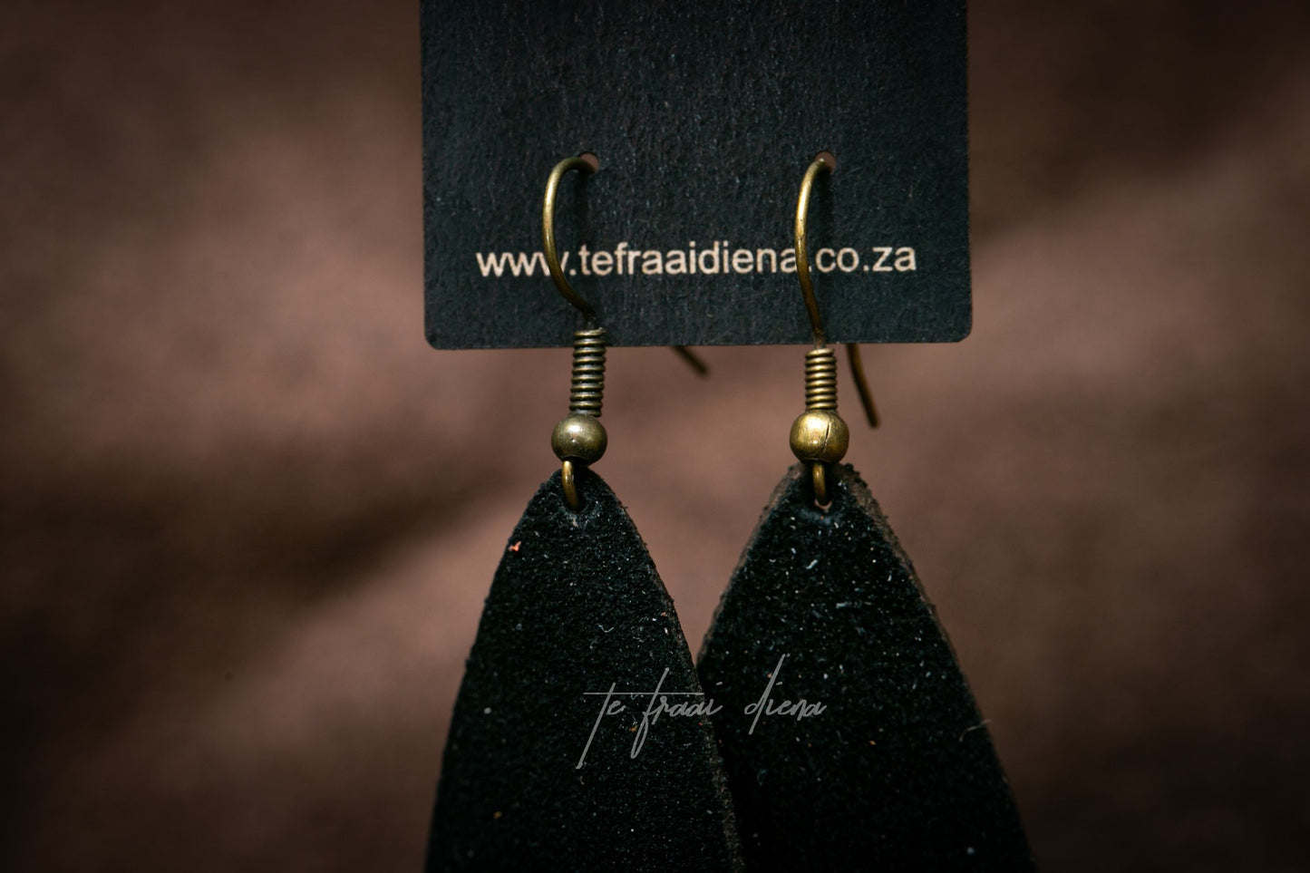 Teardrop - Medium