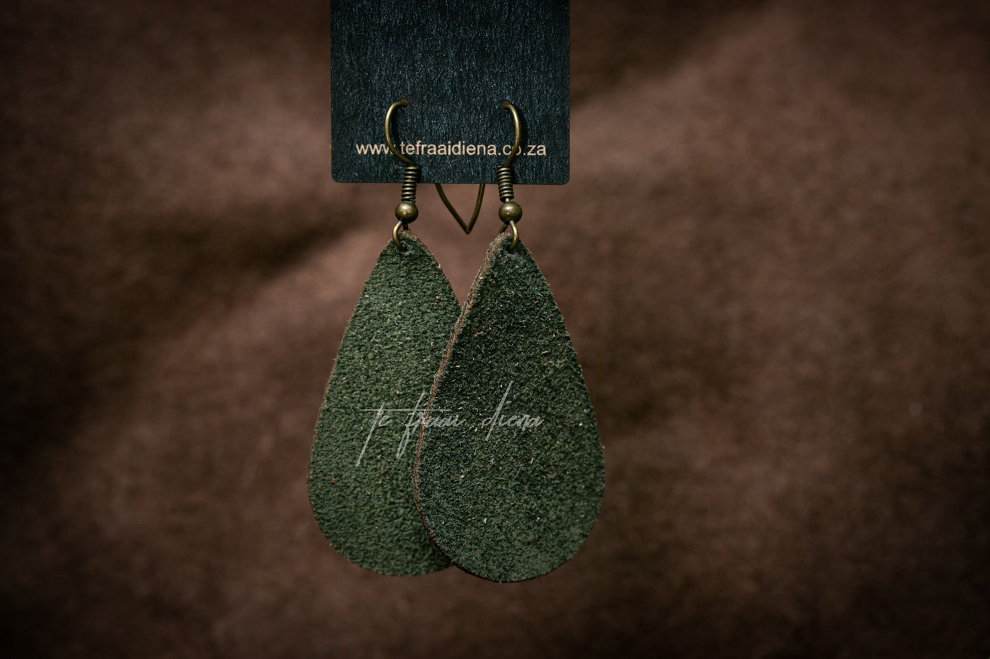 Teardrop - Medium