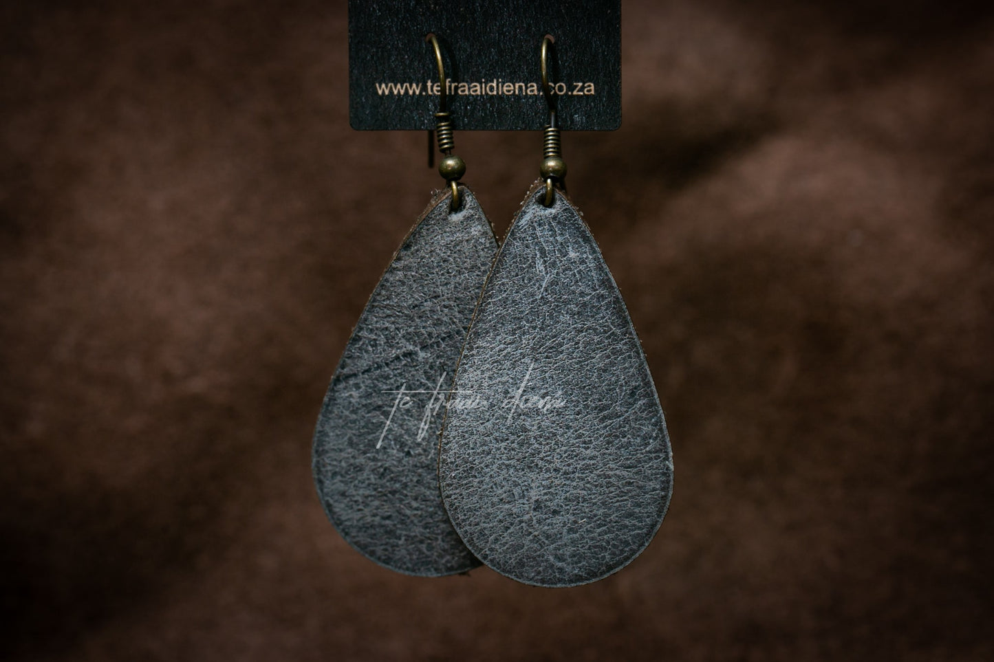 Teardrop - Medium