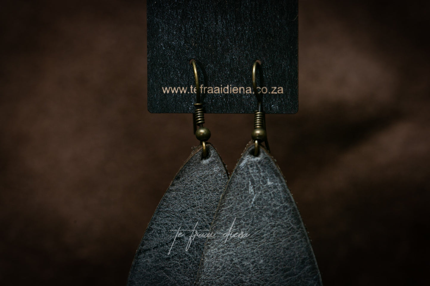 Teardrop - Medium