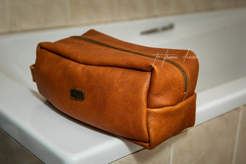 Toiletry Bag - Tan